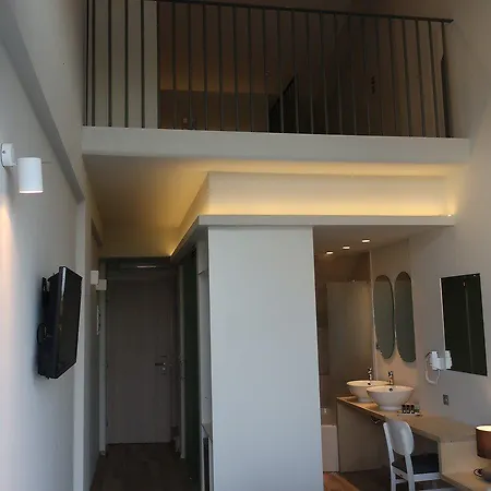 Selyria Hotel