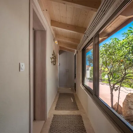 Villa Carvella - A Sublimely Relaxing Escape! *