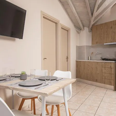 Koukos Loft Aparthotel 3*