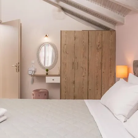 Koukos Loft