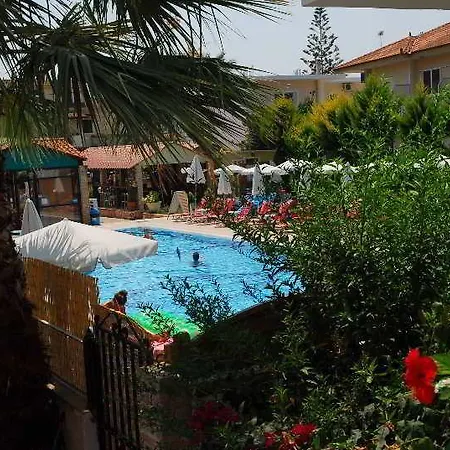 Aparthotel Tom & John Center Tsilivi (Zakynthos)