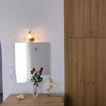 Apartment Ragias Studios