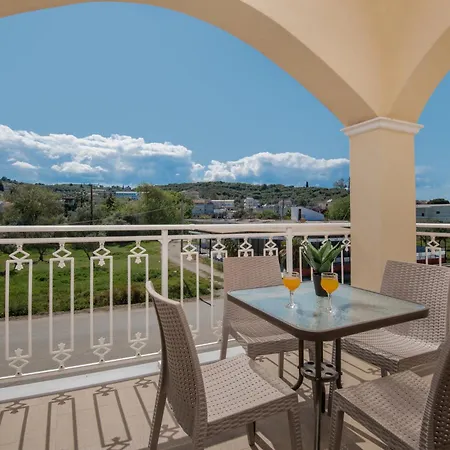 Katsaros Luxury Apts Ii 5 Min Walk To Appartement *