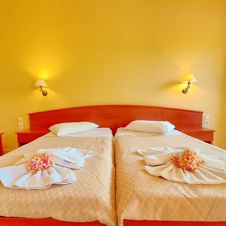 Hotel Daisy 2*