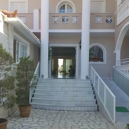 Hotel Daisy 2*