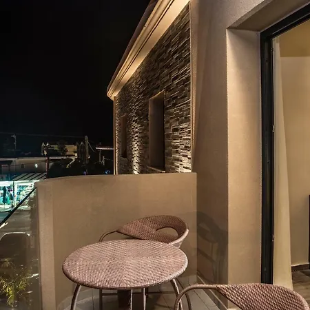 Abaton Luxury Aparthotel