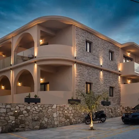 Abaton Luxury Aparthotel