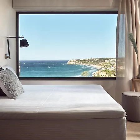 Uparati - Hilltop Sea View Retreat *
