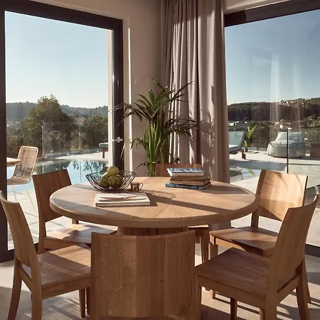 Villa Uparati - Hilltop Sea View Retreat