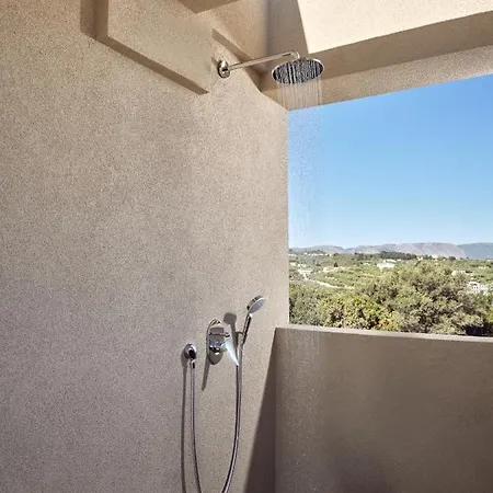 Uparati - Hilltop Sea View Retreat