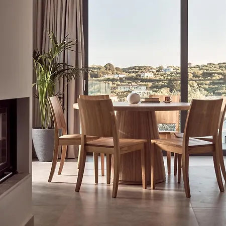 Uparati - Hilltop Sea View Retreat