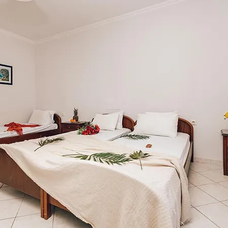 Hotel Dinos