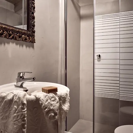 Aparthotel Razis 3*