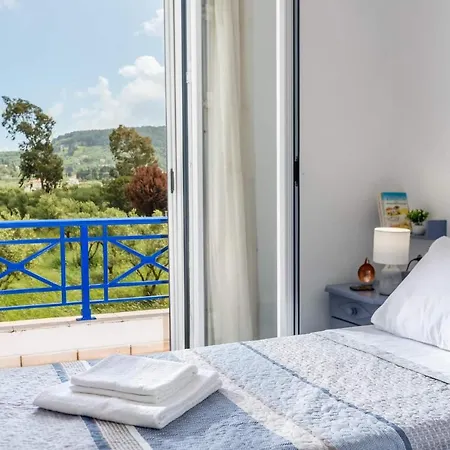 Blue Vista Apartment *