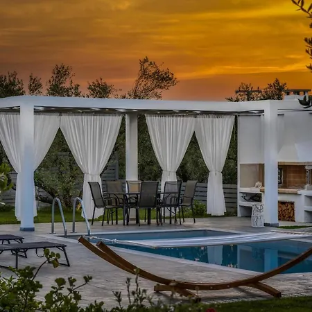 Villa Johnny's White Luxury Tsilivi (Zakynthos)