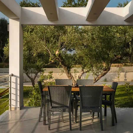 Johnny's White Luxury Villa Tsilivi (Zakynthos)