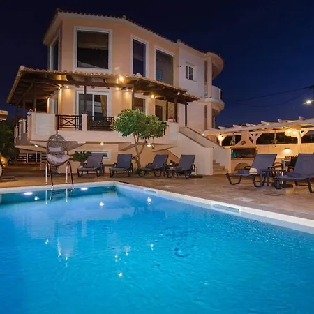 Kondarini - Stunning Sea Views, 290m From The Beach, By Zantewize *