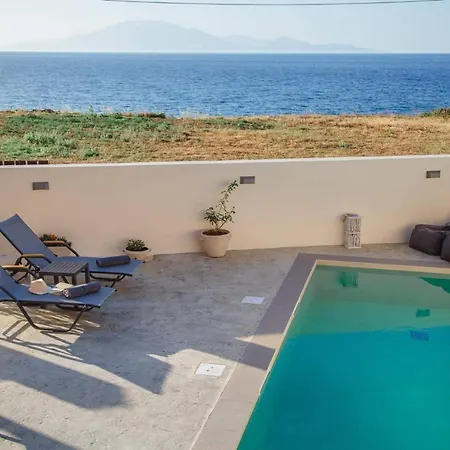 Kondarini - Stunning Sea Views, 290m From The Beach, By Zantewize