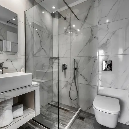 Johnny's White Luxury Villa *