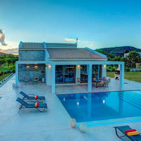 Villa Peonia By *
