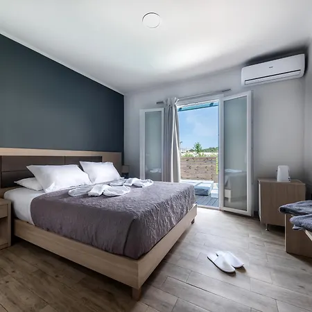 Hotel Zante Calinica 3*