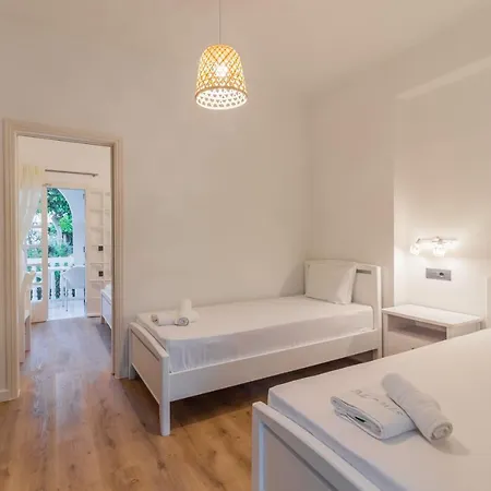 Alamis & Aparthotel