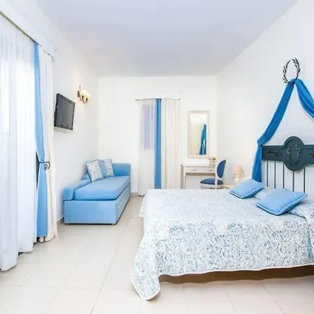 Coco Palm Aparthotel 3*