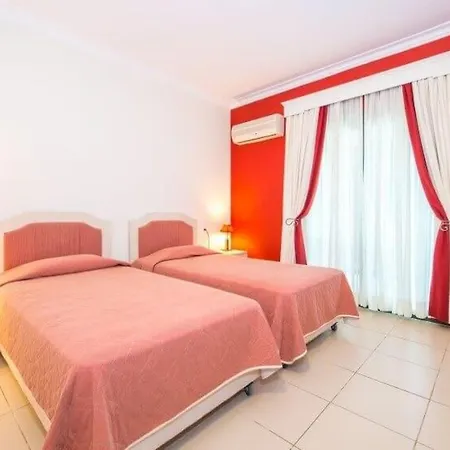 Coco Palm Aparthotel