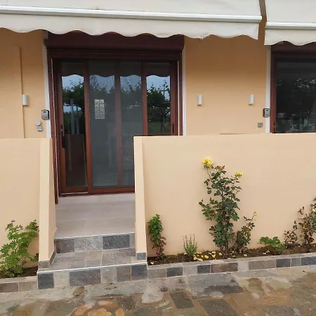 Sea Side Apartment