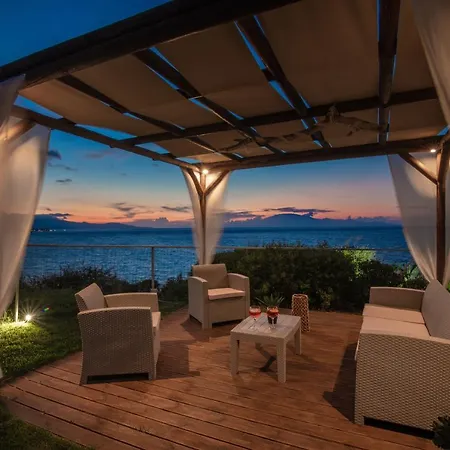Sea Breeze Villa