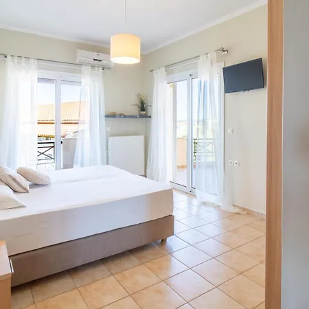 Kondarini - Stunning Sea Views, 290m From The Beach, By Zantewize Villa *