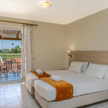Manousis Aparthotel 3*