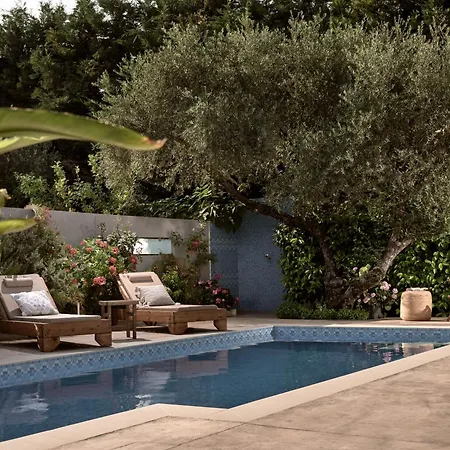 Jasmine With Private Pool Apartment *