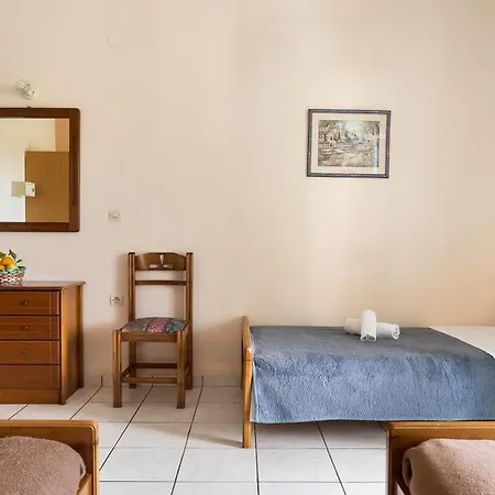 Sandy Maria 605 Apartment