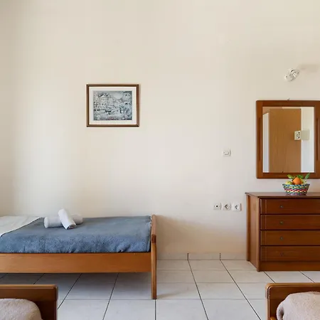 Sandy Maria 303 Apartment *