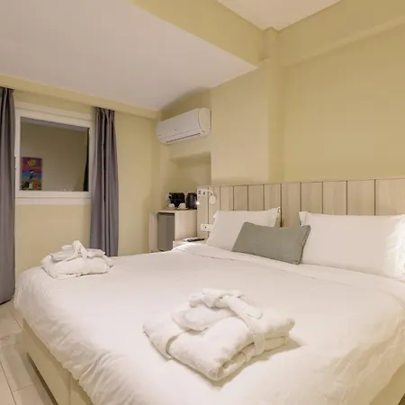 Hotel Iakinthos,