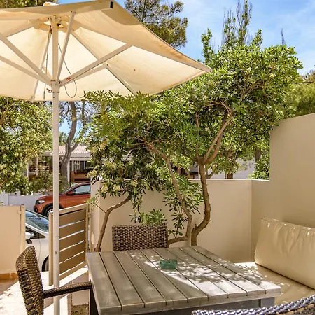 Hotel Iakinthos, 4*