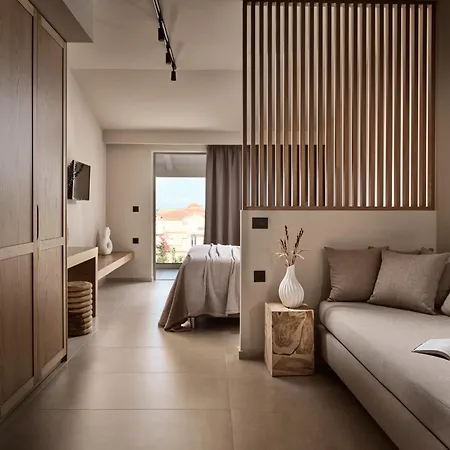 Alamis & Aparthotel