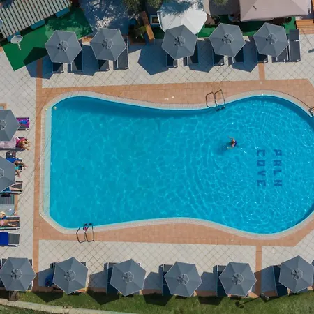 Callinica Hotel