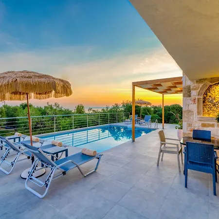 Fellenza - Pool By The Sea With Stunning Sunriseview Villa *