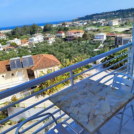 Yanna & Tsilivi (Zakynthos)