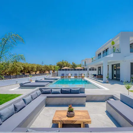 Christian Luxury *