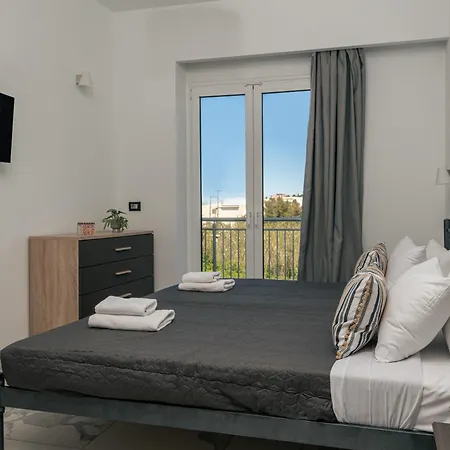 Katsaros Luxury Apts Ii 5 Min Walk To Apartment *