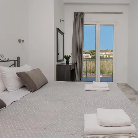 Katsaros Luxury Apts Ii 5 Min Walk To Apartment *