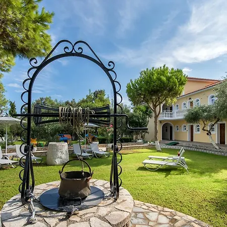 Mavrias Complex Apartment *