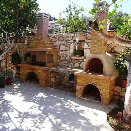 Holiday home Fioro Stone House