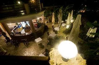 Hotel Callinica 2*