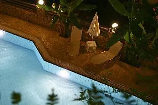 Hotel Callinica 2*