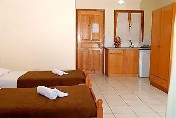 Aparthotel Lazaros 3*