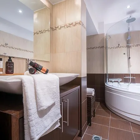 Akemi Luxury Villa